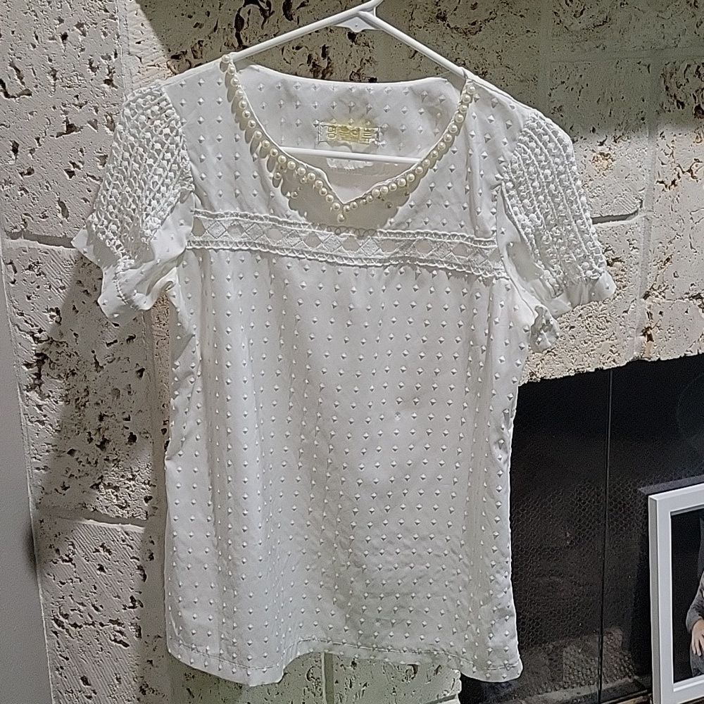 NWOT small Cream blouse with pearl beading detail Bin 1